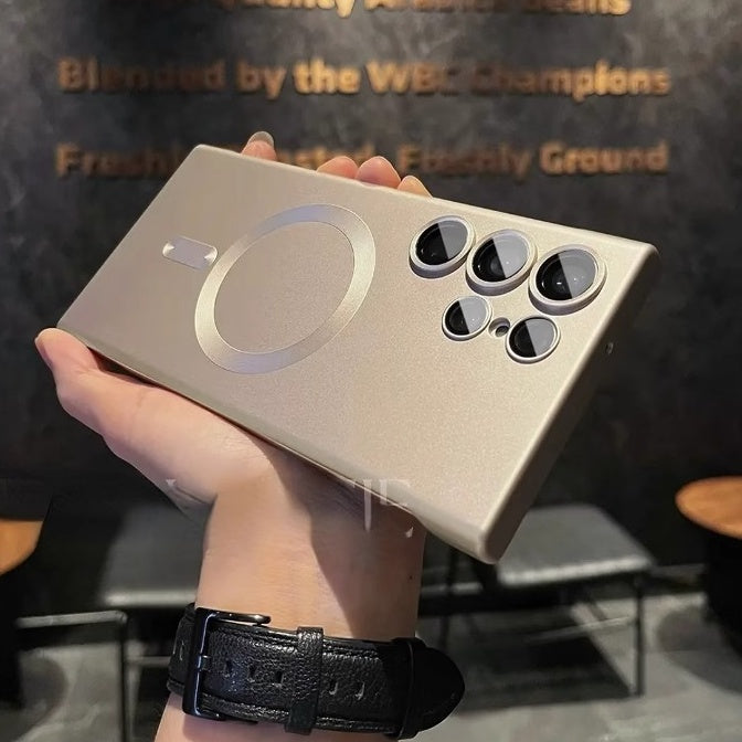 Étui de téléphone magnétique mat sans cadre et anti-rayures