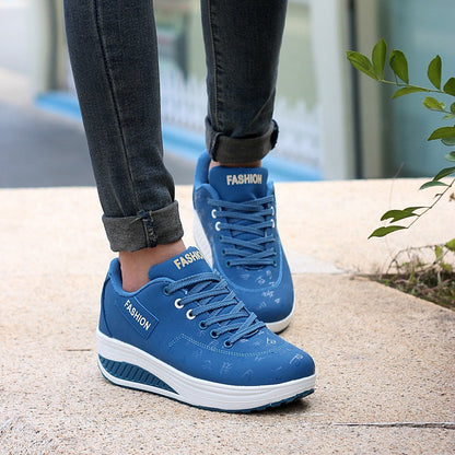 Women's Casual Fashion Breathable Thick Sole Sneakers
